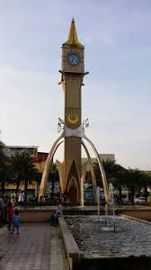 The palace is located at the junction of jalan kia peng with jalan conlay. Pin On Gambar Malaysia