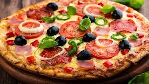 La pizza, tal como la conocemos, nació en nápoles, italia, y con el paso del tiempo se convirtió en uno de los favoritos en todo el mundo. F5eyuha5arkctm
