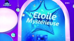 L'unique case recouvrant encore potentiellement le visage de sophie marceau a piégé bruno qui a fait appel à la journaliste claire chazal. Les 12 Coups De Midi Qui Se Cache Derriere L Etoile Mysterieuse Femme Actuelle Le Mag