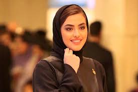 اعتراض تند ریحانه پارسا به لعیا زنگنه/ چه اتفاقی رخ داد؟|ایران آرت