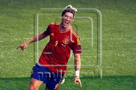 نحن هنا لا نلومك، إنهم هنا يحتاجون للحقيقة، وقد بدا جريزمان متأثرًا بشكل كبير وكان يبكي خلال هذه الكلمات التي أتت من توريس، بعد الصافرات الضخمة من جماهير الروخيبلانكوس. ØªÙˆØ±ÙŠØ³ ÙŠØ­Ø¯Ø¯ Ù…ÙˆØ¹Ø¯ Ù…Ø¨Ø§Ø±Ø§ØªÙ‡ Ø§Ù„Ø£Ø®ÙŠØ±Ø© Ù‚Ø¨Ù„ Ø§Ù„Ø§Ø¹ØªØ²Ø§Ù„ Ø§Ù„Ù…ØµØ±ÙŠ Ø§Ù„ÙŠÙˆÙ…