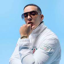Named as one of the most influential hispanics on a global scale by cnn and time magazine, yankee 's successful career has included the launch of various products under his brand. Daddy Yankee Youtube