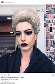 Roald dahl's the witches is a 2020 dark fantasy comedy film directed by robert zemeckis and written by zemeckis, kenya barris, and guillermo del toro. Anne Hathaway Shares Her Resting Witch Face In Selfie From The Set Of Roald Dahl S The Witches Daily Mail Online