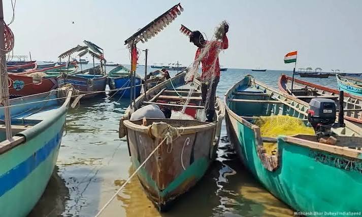 Climate Hotspot: A Warming Arabian Sea Risks Livelihoods Of Fishers on Gujarat's Western Coast