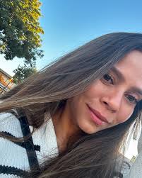 Kimberly Amaya's Instagram, Twitter & Facebook