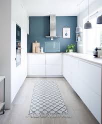 Pin By Renata Schmidt Zomng On Cozinhas Kitchens Closed Kitchen Kitchen Trends Apartment Kitchen