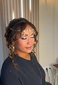 Bouchra Loulasi: La Beauté de Maya