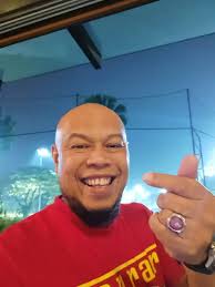 Kisah Pilu Edwin Super Bejo Bangkit dari Titik Terendah, Kini Gagas Umrah  Gratis untuk Driver Ojol