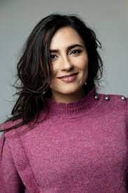 Dit keer als presentator van buitenhof. Presentatrice Nadia Moussaid Over De Ziekte Van Haar Vriend Onze Wereld Stortte In Het Parool