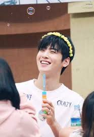 Cha eunwoo was a great choice as suho, no complaints. Cha Eun Woo That Smile Is So Cute And That Flower Facebook