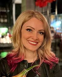 Lily Robles's Instagram, Twitter & Facebook