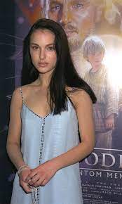 Star Wars Premiere Flashback 38 Years Of The Force On The Red Carpet Natalie Portman Celebrities Natalie