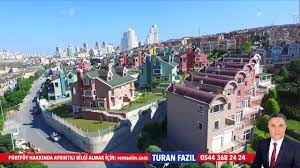 Bahçeşehir university is a private educational institution in turkey, located at the european side of istanbul. Remax Im Istanbul Bahcesehir De Satilik Villalar Youtube