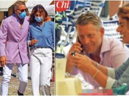 Home > lifestyle > lapo elkann, come sta il rampollo di casa agnelli? Lapo Elkan E Joana Dolci Abbracci A Portofino Mai Amato Nessuna Come Lei