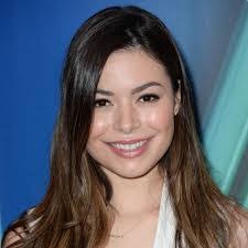 Millicent Mitchell's Instagram, Twitter & Facebook