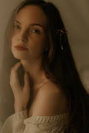 Patricia Helgeson's Instagram, Twitter & Facebook