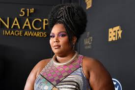 No.1 korean plastic surgery hospital. Lizzo Says She S Having Negative Thoughts About Her Body