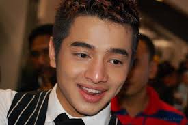 We did not find results for: Inilah 7 Selebriti Popular Malaysia Berasal Dari Keluarga Berada Tapi Sangatlah Low Profile