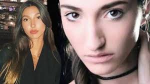 Atv'nin sevilen dizisi hercai'de reyyan karakterine hayat veren ebru şahin'in estetiksiz hali, sosyal medyada alay konusu oldu. Estetiksiz Hali Olay Olan Sevval Sahin Neden Agladi Gercek Gundem