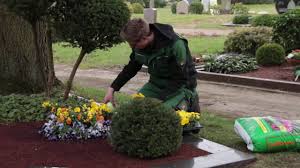 Informieren sie sich über unser unternehmen und unsere leistungen. Hastrich Grab Und Gartenpflege Leverkusen