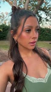 Whitney Bonds's Instagram, Twitter & Facebook