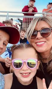 Stacy Lafferty (@stacyjeanlafferty) • Instagram photos and videos