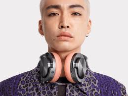 Dyson Ontrack: The shocking mask is gone