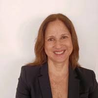 Eileen Loyer's Instagram, Twitter & Facebook