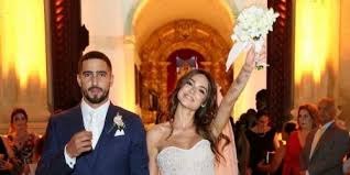 In 2006 she enrolled in the rede globo actors workshop. Thaila Ayala And Renato Goes Dating Gossip News Photos