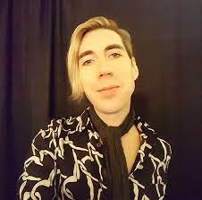 How Did This Get On Pinterest So Fast Josh Ramsay Marianas Trench Celebrities