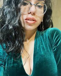 Profile for Laura Grosse