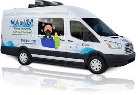 Built from an old horse farm in before its time to leave your pet at any pet boarding resort near saratoga springs, make sure you feel comfortable with the staff and the facility. Benefits Of Mobile Dog Grooming L Wash And Roll Mobile Grooming