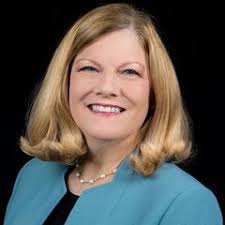 Janelle Patterson's Instagram, Twitter & Facebook