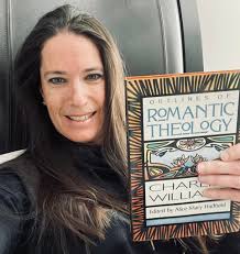 Delphi classics has just released the complete Charles Williams edition,  the lesser know of the Inklings after Tolkien and Lewis. Their text are  always good and mostly free of errors you see