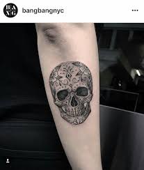 Awesome Skull Found On Ig Bangbangnyc Tatuajes De Calaveras Mexicanas Calaveras Mexicanas Tattoo Calaveras Tatuajes