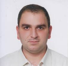 Mahmoud Issa's Instagram, Twitter & Facebook