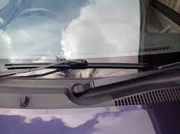Anda boleh merujuk entri terdahulu mengenai cara membuka dan memasang timing belt bagi enjin dohc ini. Muhamad Hairudin D I Y Menukar Wiper Blade