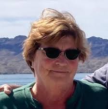 What are the pros and cons of holding a reunion at Corralitos Padres Hall?