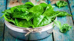 100 gr di questo alimento, infatti, contengono oltre 13 mg di ferro. La Top Ten Degli Alimenti Piu Ricchi Di Ferro Melarossa
