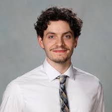 Shannon Dillard's Instagram, Twitter & Facebook