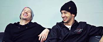 Gif Top And Twenty One Pilots Image Twenty One Pilots The Twenties Twenty One Pilots Gifs