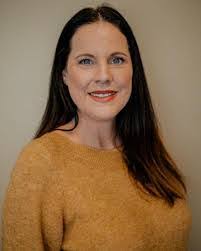 Amy Windle's Instagram, Twitter & Facebook