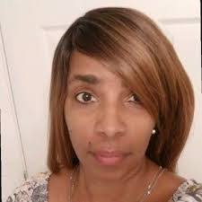 Lori Lampe's Instagram, Twitter & Facebook