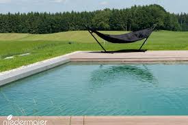 Garten Im Bauhaus Stil Gartendesigns Niedermaier Garten Freiraume Gmbh Purfing Vaterstetten Bei Munchen Garten Design Garten Bauhaus