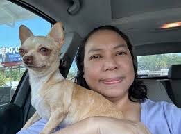 Beautiful fur baby waiting for her tita Lucy 👍❤️🐕🙏