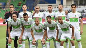 Un site algérien d'actualité dédié au monde du football qui vous fait partager sa passion du ballon rond. Algerie Foot Des Conditions Fixees Aux Joueurs Binationaux Provoquent La Polemique