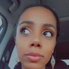 Halle Addison's Instagram, Twitter & Facebook