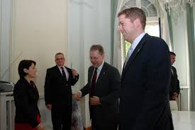 Locatie, program, telefon plus alte date de maxima importanta. Primirea De CÄtre Secretarul De Stat LuminiÅ£a Odobescu A Presedintelui Camerei Comunelor A Canadei Andrew Scheer Ministry Of Foreign Affairs