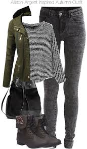New listingshort shoulder allison scott purse leather 3 outside zippers great condition. Tv Inspired Outfits Teen Wolf Allison Argent Inspired Autumn Outfit