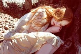 Most people don't know what the perfect age difference in relationships is. Dream Of Dating Your Best Friend What Does It Mean When I Have A Dream About My Best Friend S Boyfriend Hugging Me As If I Were His Girlfriend 2019 07 16